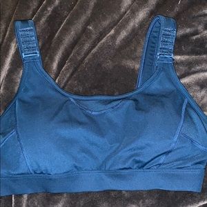 NEW Women's Hellrassiere Medium Impact Work Bra